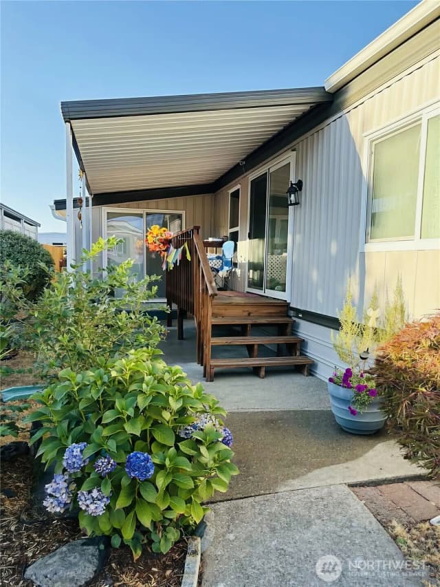 Property photo for 2302 R Street Se #125, Auburn