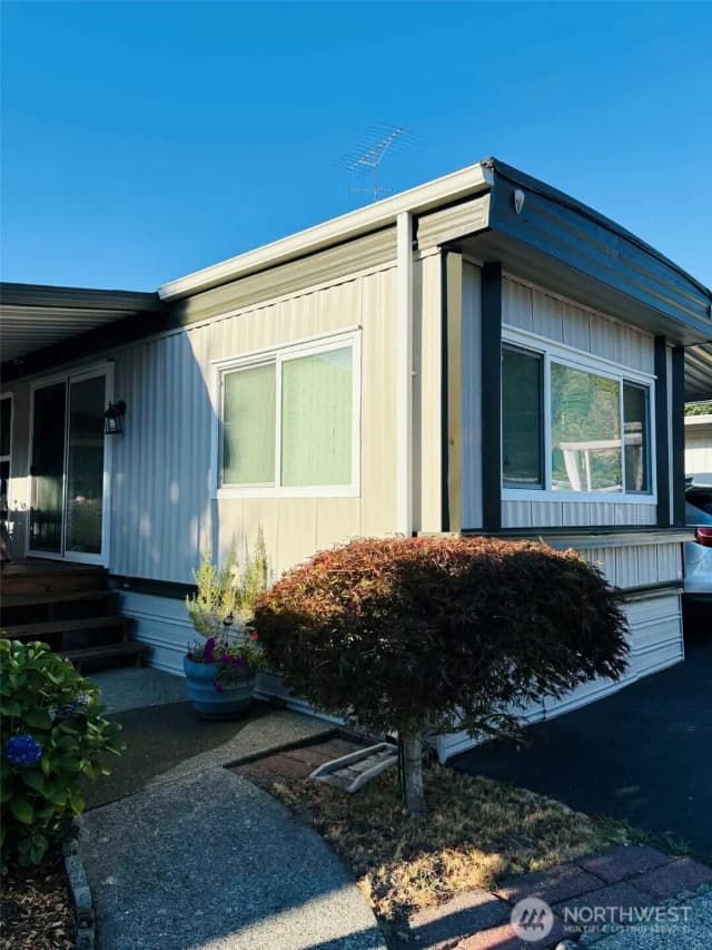 Property photo for 2302 R Street Se #125, Auburn photo 2
