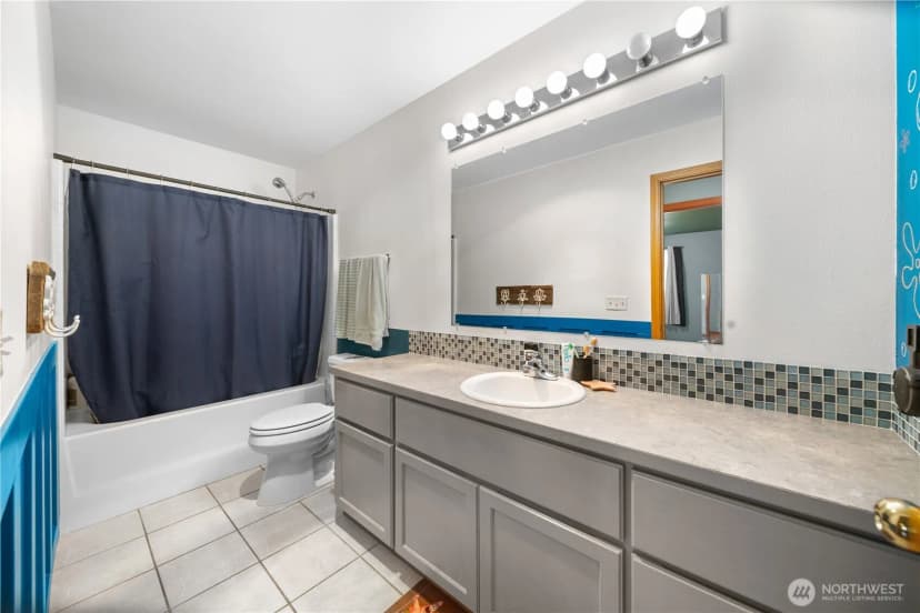 Property photo for 810 Sauk Avenue, Darrington photo 15