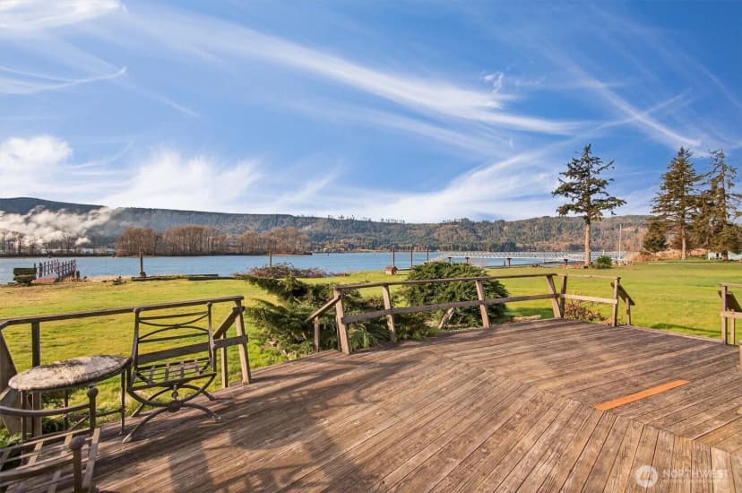 Property photo for 301 W Sunny Sands, Cathlamet photo 6