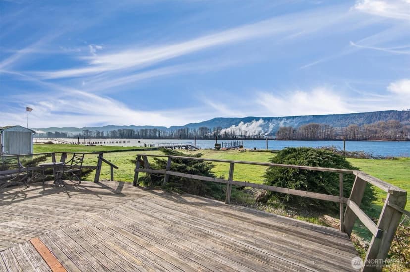 Property photo for 301 W Sunny Sands, Cathlamet photo 7