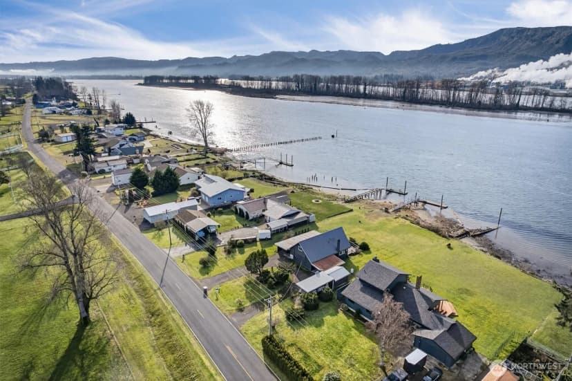 Property photo for 301 W Sunny Sands, Cathlamet photo 31