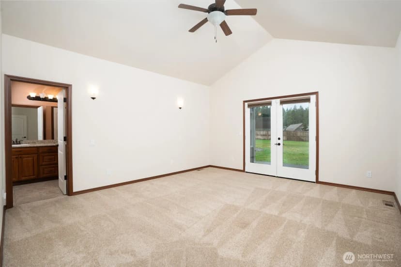 Property photo for 8835 Fox Ridge Lane Se, Olympia photo 15