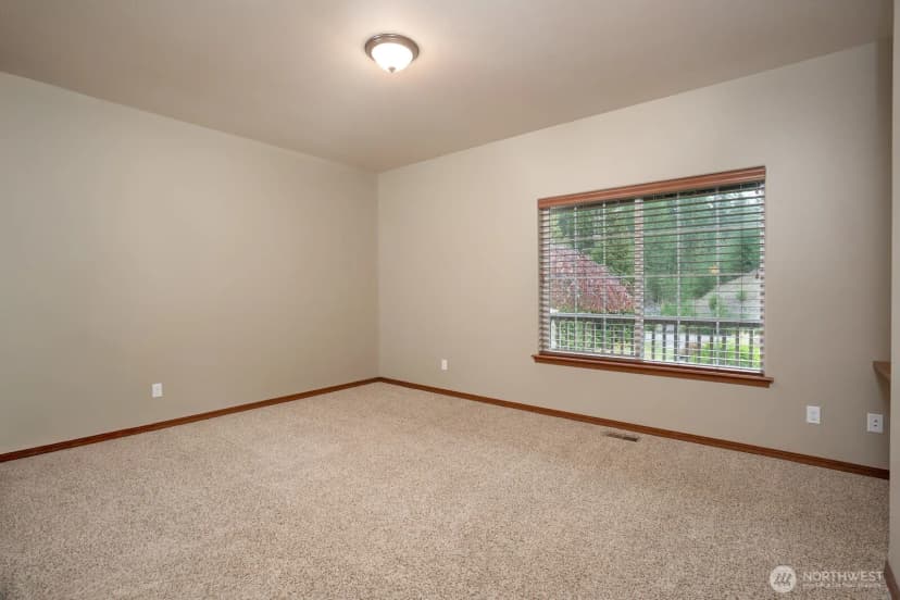 Property photo for 8835 Fox Ridge Lane Se, Olympia photo 14