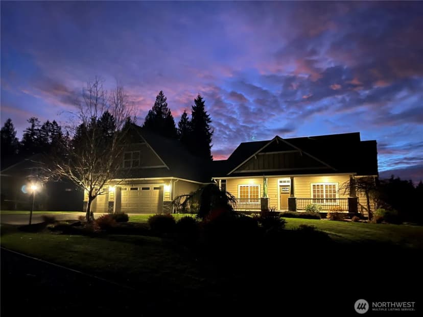 Property photo for 8835 Fox Ridge Lane Se, Olympia photo 4