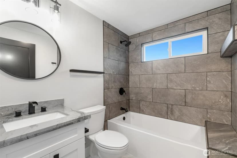 Property photo for 655 Union Ave Ne, Renton photo 20