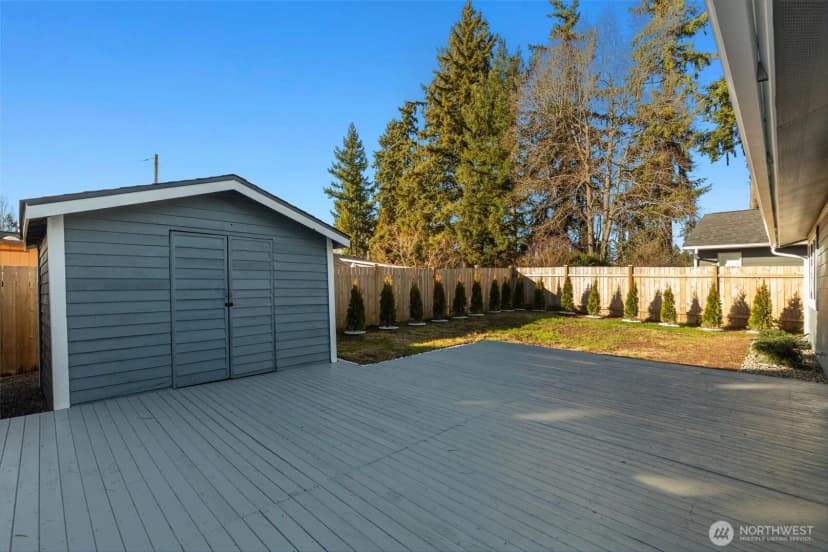 Property photo for 655 Union Ave Ne, Renton photo 23