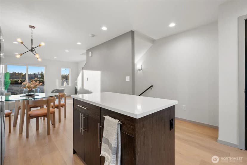 Property photo for 4714 Delridge Way Sw, Seattle photo 15