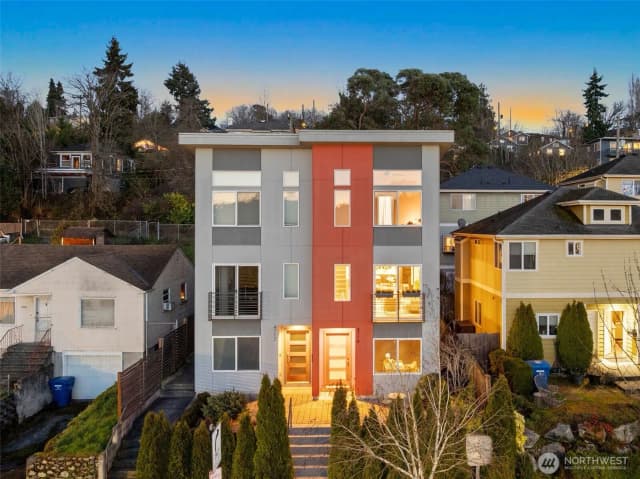 Property photo for 4714 Delridge Way Sw, Seattle