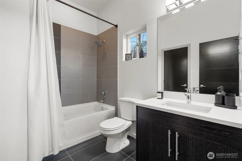 Property photo for 4714 Delridge Way Sw, Seattle photo 28
