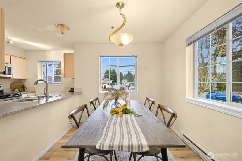 Property photo for 2709 W Maplewood Avenue #201, Bellingham photo 15
