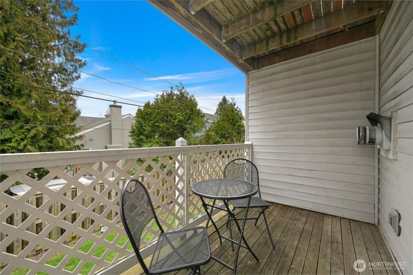 Property photo for 2709 W Maplewood Avenue #201, Bellingham photo 20