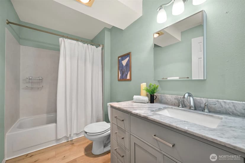 Property photo for 2709 W Maplewood Avenue #201, Bellingham photo 8