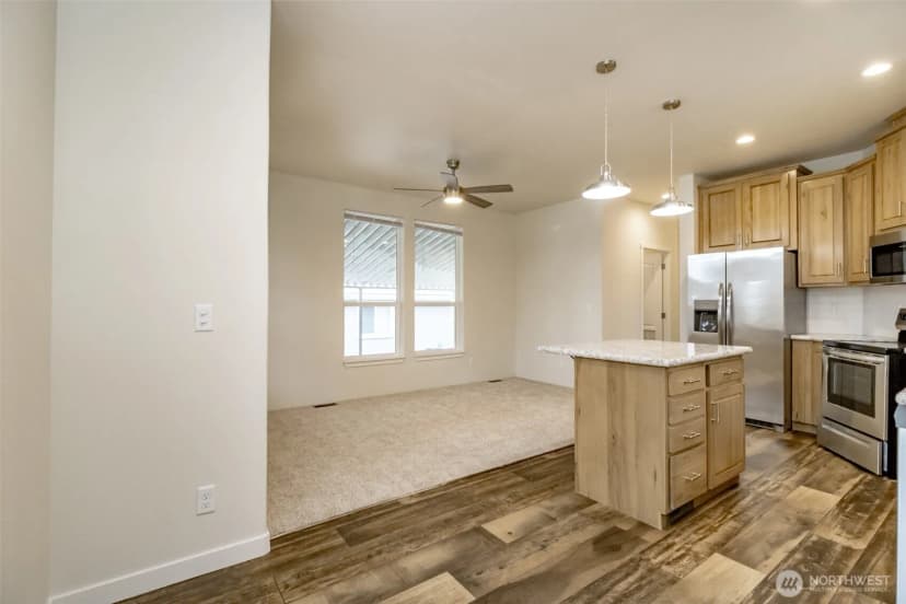 Property photo for 2611 S 288th Street #6, Federal Way photo 16
