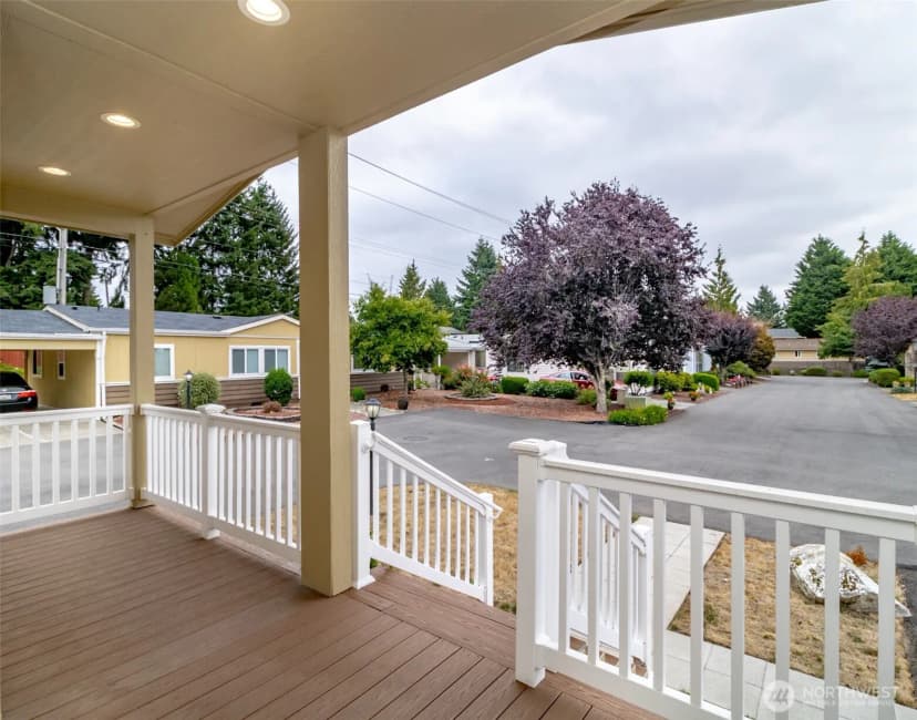 Property photo for 2611 S 288th Street #6, Federal Way photo 3