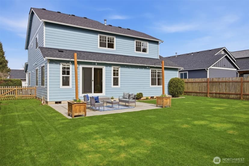 Property photo for 1372 Elm Street, Lynden photo 4