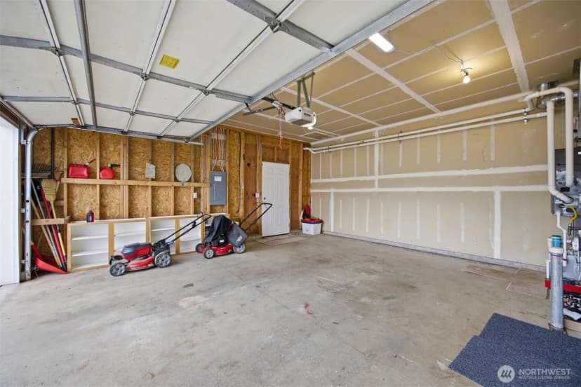 Property photo for 1372 Elm Street, Lynden photo 34
