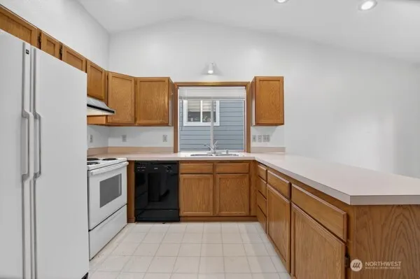 Property photo for 21622 120th Avenue Se, Kent photo 12