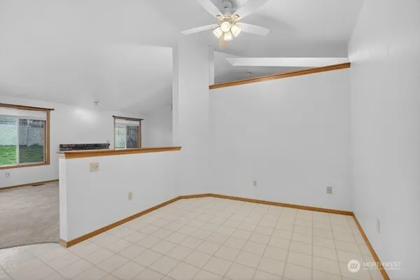 Property photo for 21622 120th Avenue Se, Kent photo 17