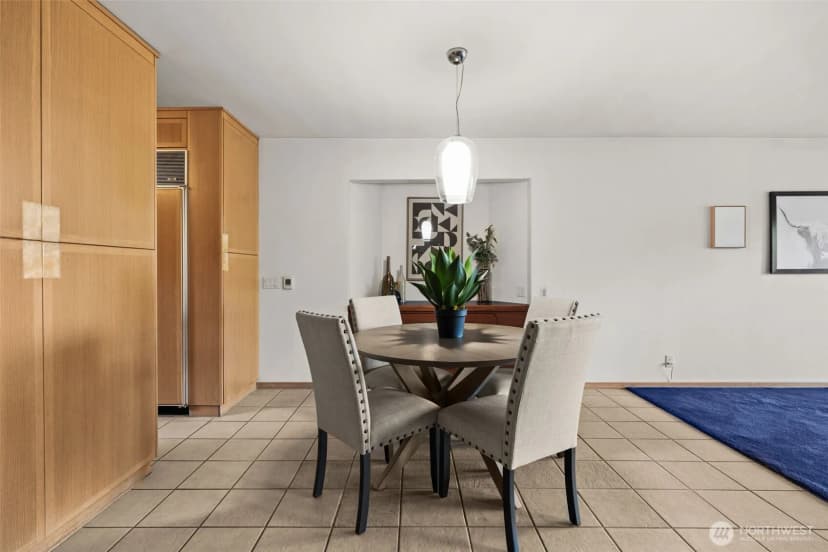 Property photo for 15233 22nd Avenue Sw, Burien photo 5