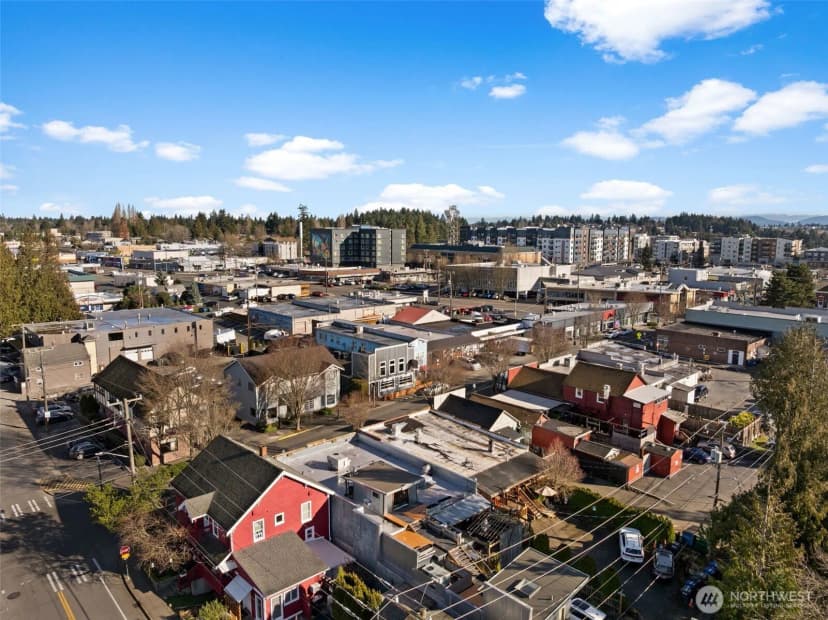 Property photo for 15233 22nd Avenue Sw, Burien photo 37