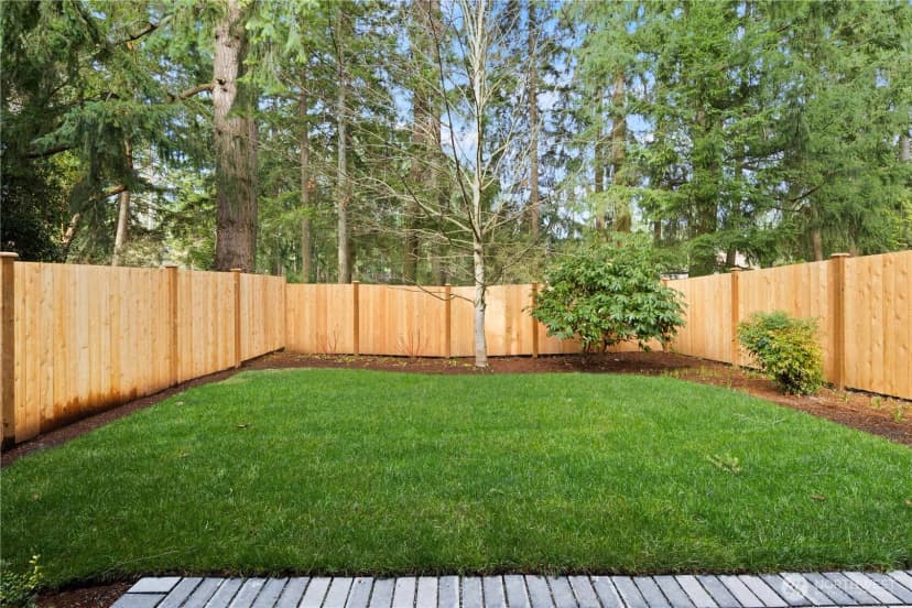 Property photo for 16656 Ne 12th Street, Bellevue photo 30