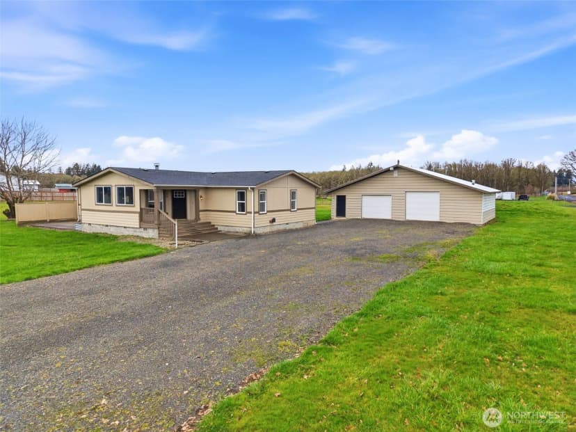 Property photo for 240 Rakoz Road, Toledo photo 27