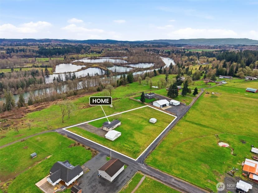 Property photo for 240 Rakoz Road, Toledo