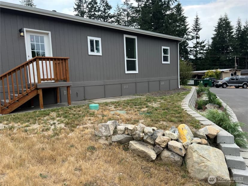 Property photo for 3371 Se Bielmeier Road #33a, Port Orchard photo 2