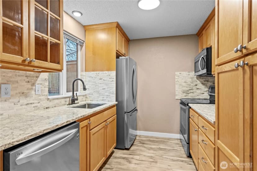 Property photo for 17303 Spanaway Loop Road S #4, Spanaway photo 9