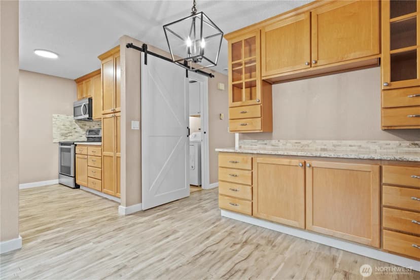Property photo for 17303 Spanaway Loop Road S #4, Spanaway photo 6