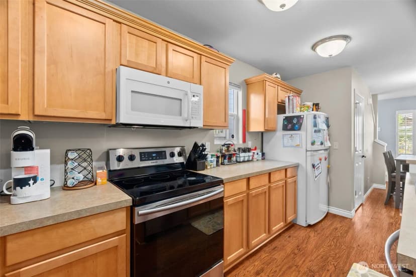 Property photo for 5823 Pennsylvania Street Se, Lacey photo 13