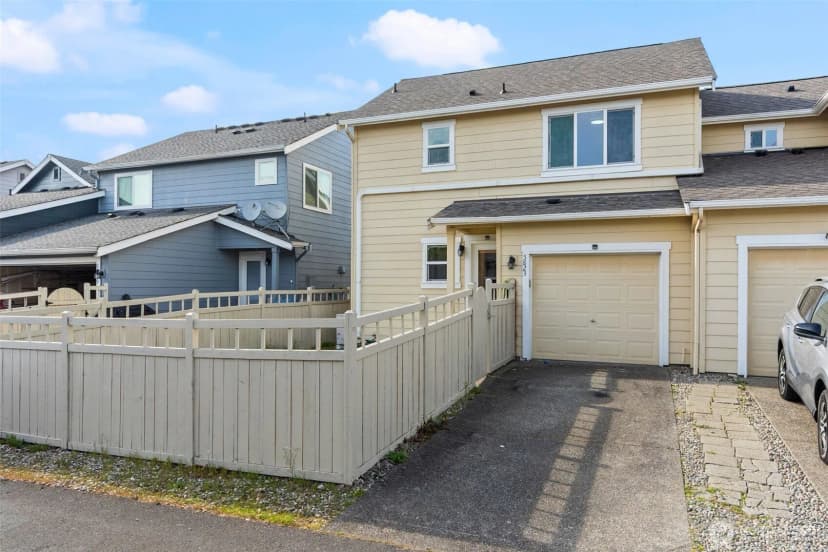 Property photo for 5823 Pennsylvania Street Se, Lacey photo 28