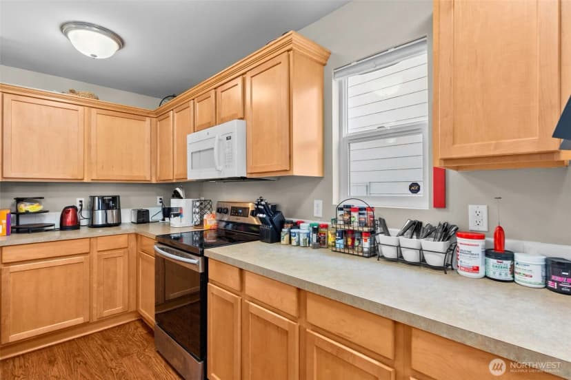 Property photo for 5823 Pennsylvania Street Se, Lacey photo 14