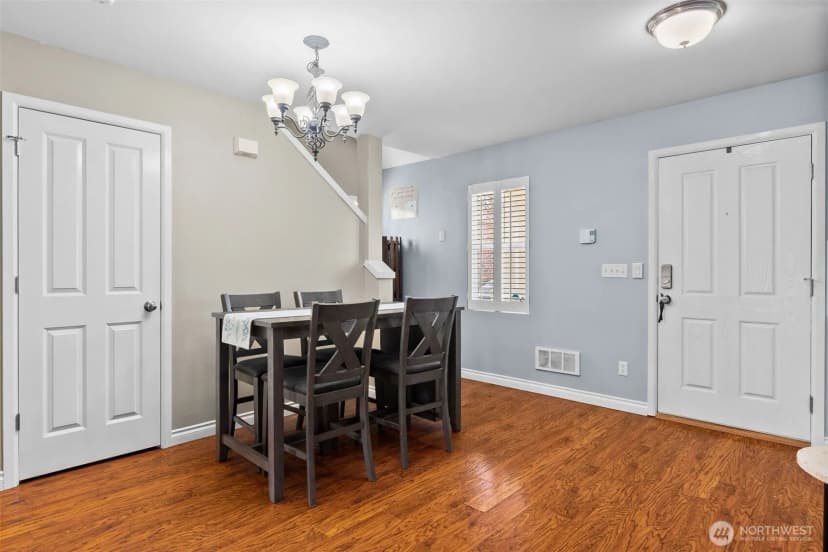 Property photo for 5823 Pennsylvania Street Se, Lacey photo 5