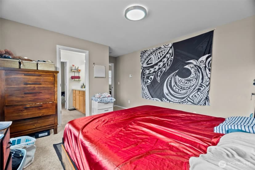 Property photo for 5823 Pennsylvania Street Se, Lacey photo 18