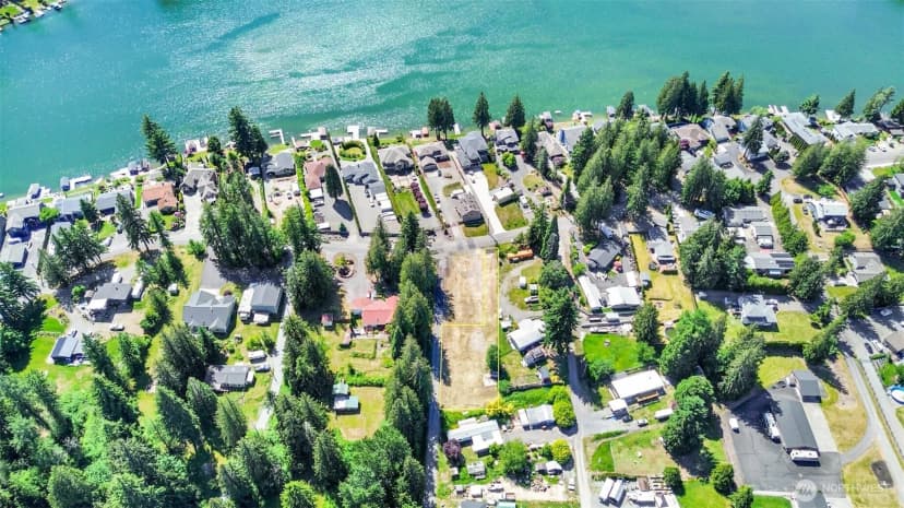 Property photo for 7013 Vandermark Road E, Bonney Lake
