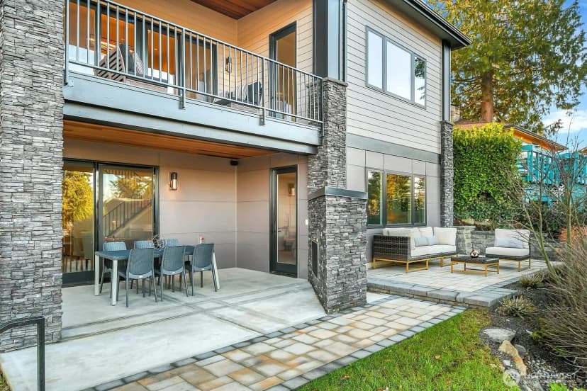 Property photo for 1470 Sw 158th Street, Burien photo 25