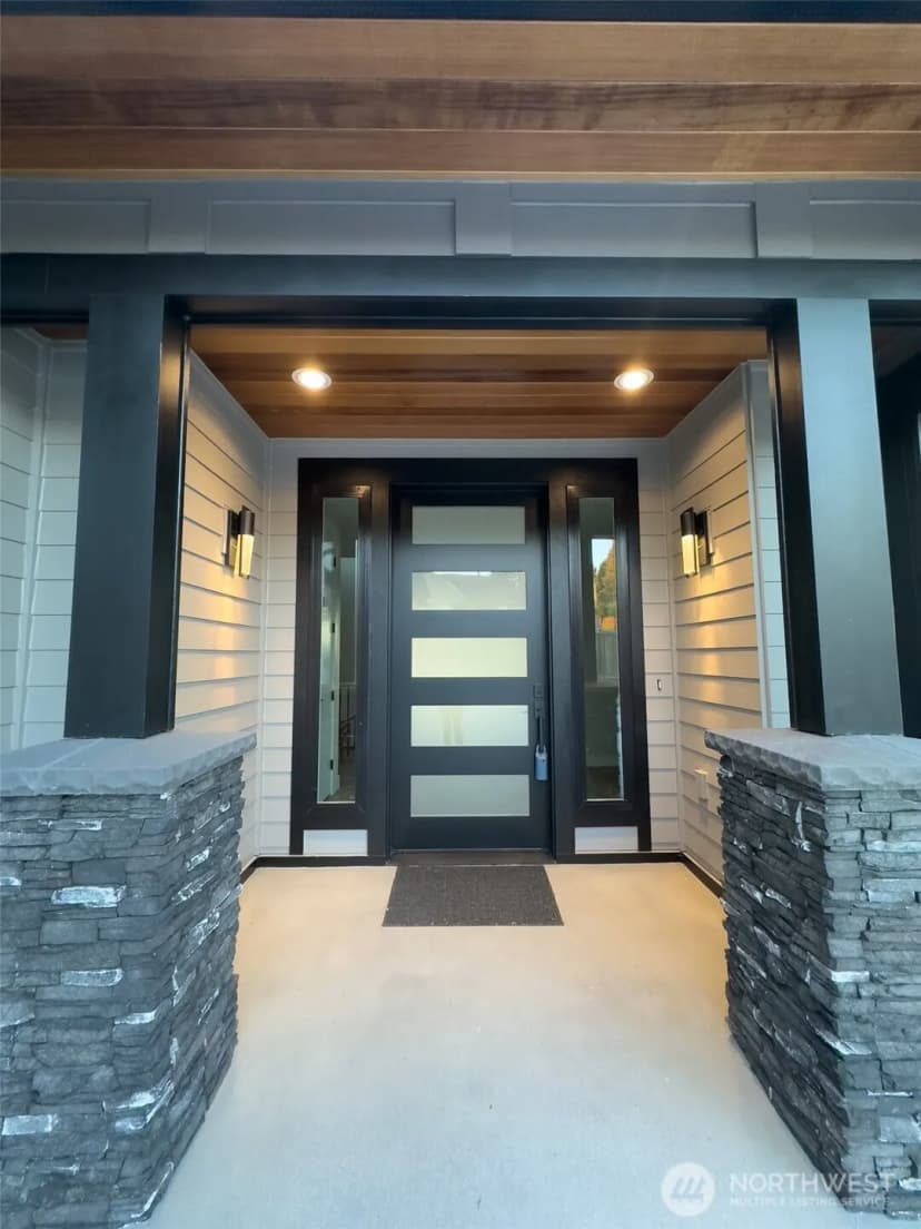 Property photo for 1470 Sw 158th Street, Burien photo 38