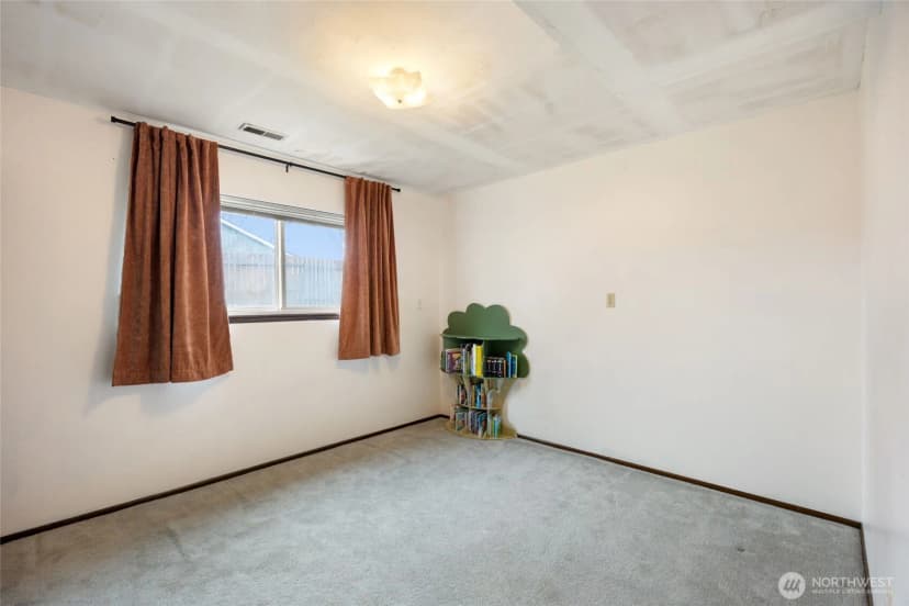 Property photo for 520 N Conway Place, Kennewick photo 20