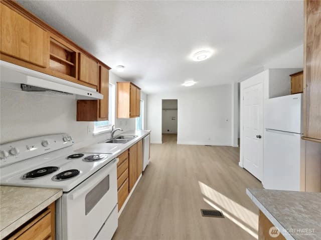 Property photo for 165 Nix Lane, Centralia photo 4
