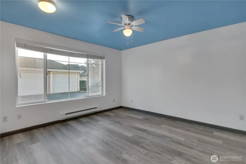 Property photo for 5608 S 231st Place #9-4, Kent photo 12