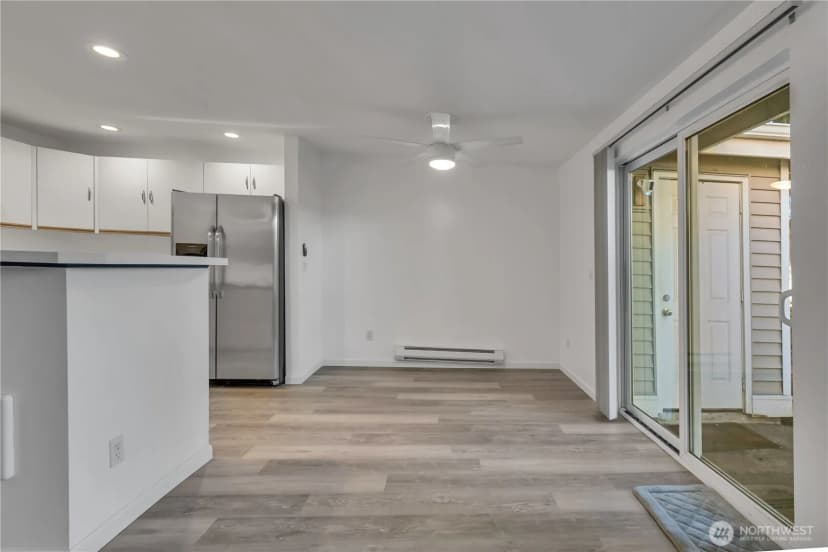 Property photo for 5608 S 231st Place #9-4, Kent photo 18