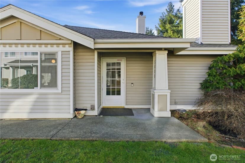 Property photo for 5608 S 231st Place #9-4, Kent