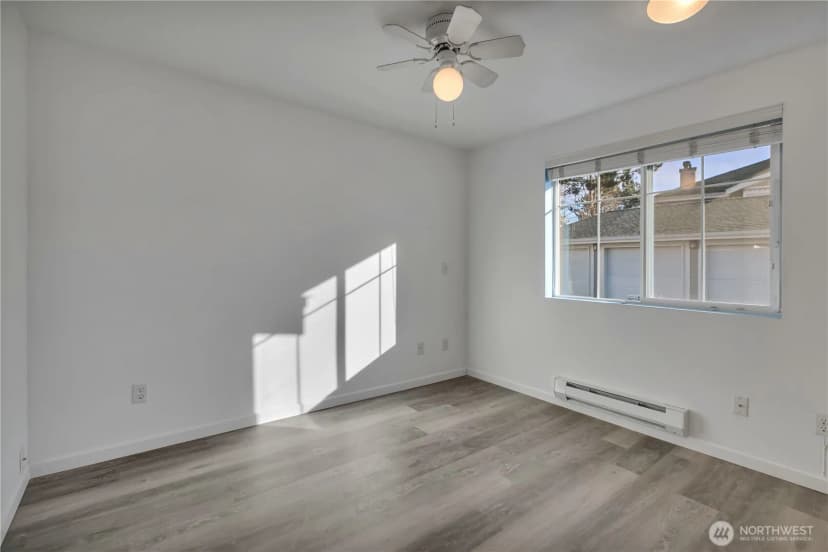 Property photo for 5608 S 231st Place #9-4, Kent photo 9