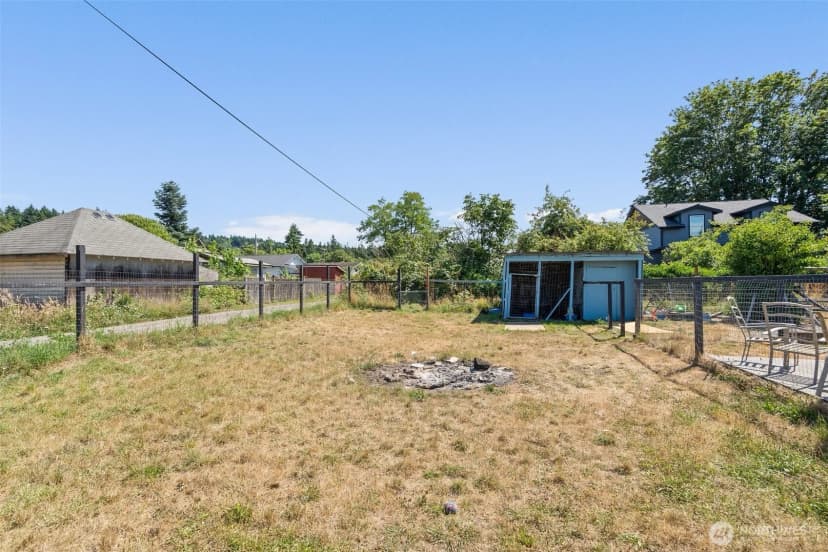 Property photo for 142 Wichman Street S, Tenino photo 24