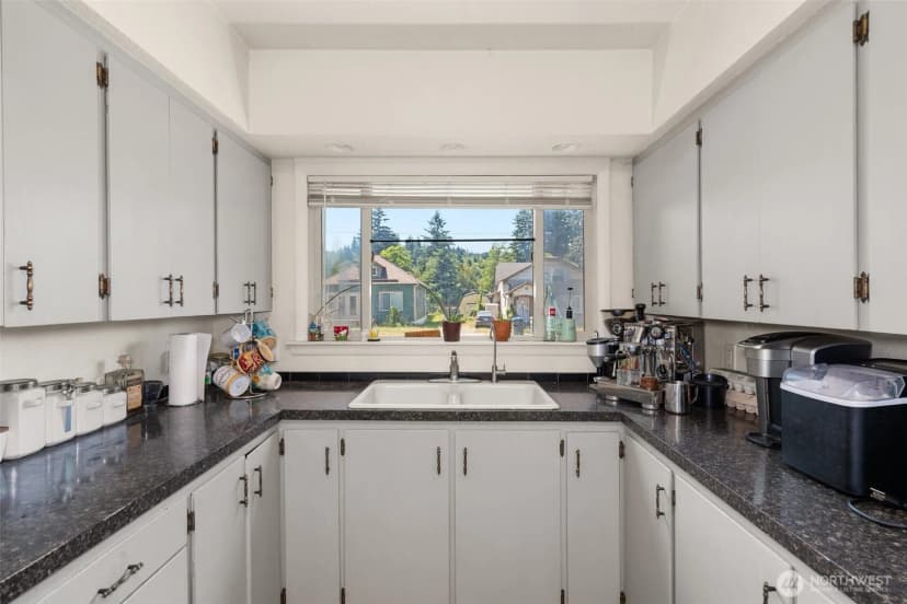 Property photo for 142 Wichman Street S, Tenino photo 11