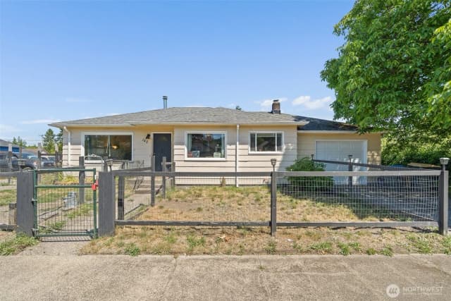 Property photo for 142 Wichman Street S, Tenino