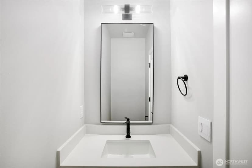 Property photo for 13105 Se 19th Court, Bellevue photo 29