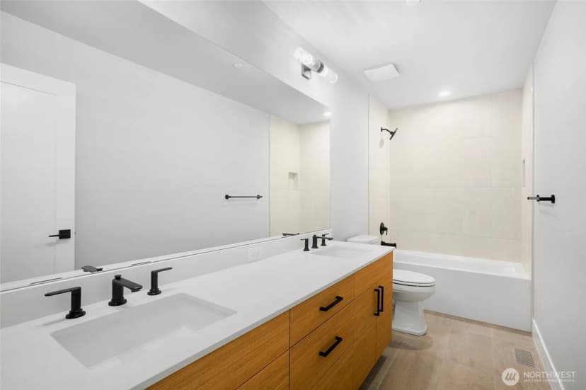 Property photo for 13105 Se 19th Court, Bellevue photo 34